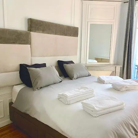 New! Luxury Passy-kennedy In Front Of Eiffel Tower Paris