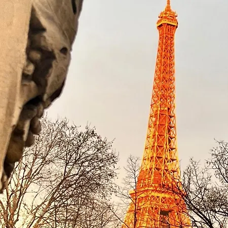 New! Luxury Passy-kennedy In Front Of Eiffel Tower Apartment
