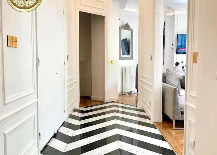 Apartman Devant La Tour Eiffel Et Seine *