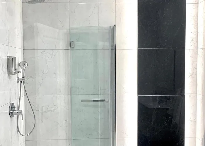 Apartman Devant La Tour Eiffel Et Seine *