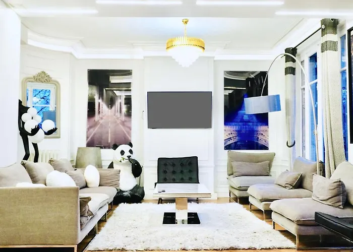 Apartman Devant La Tour Eiffel Et Seine *