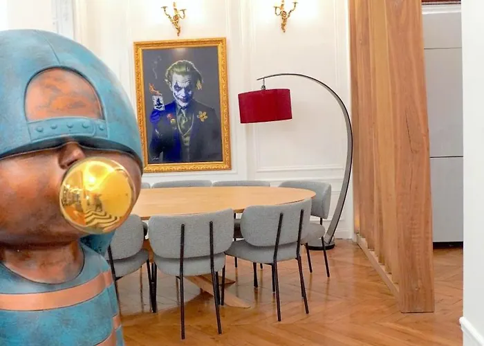 Apartman Devant La Tour Eiffel Et Seine *